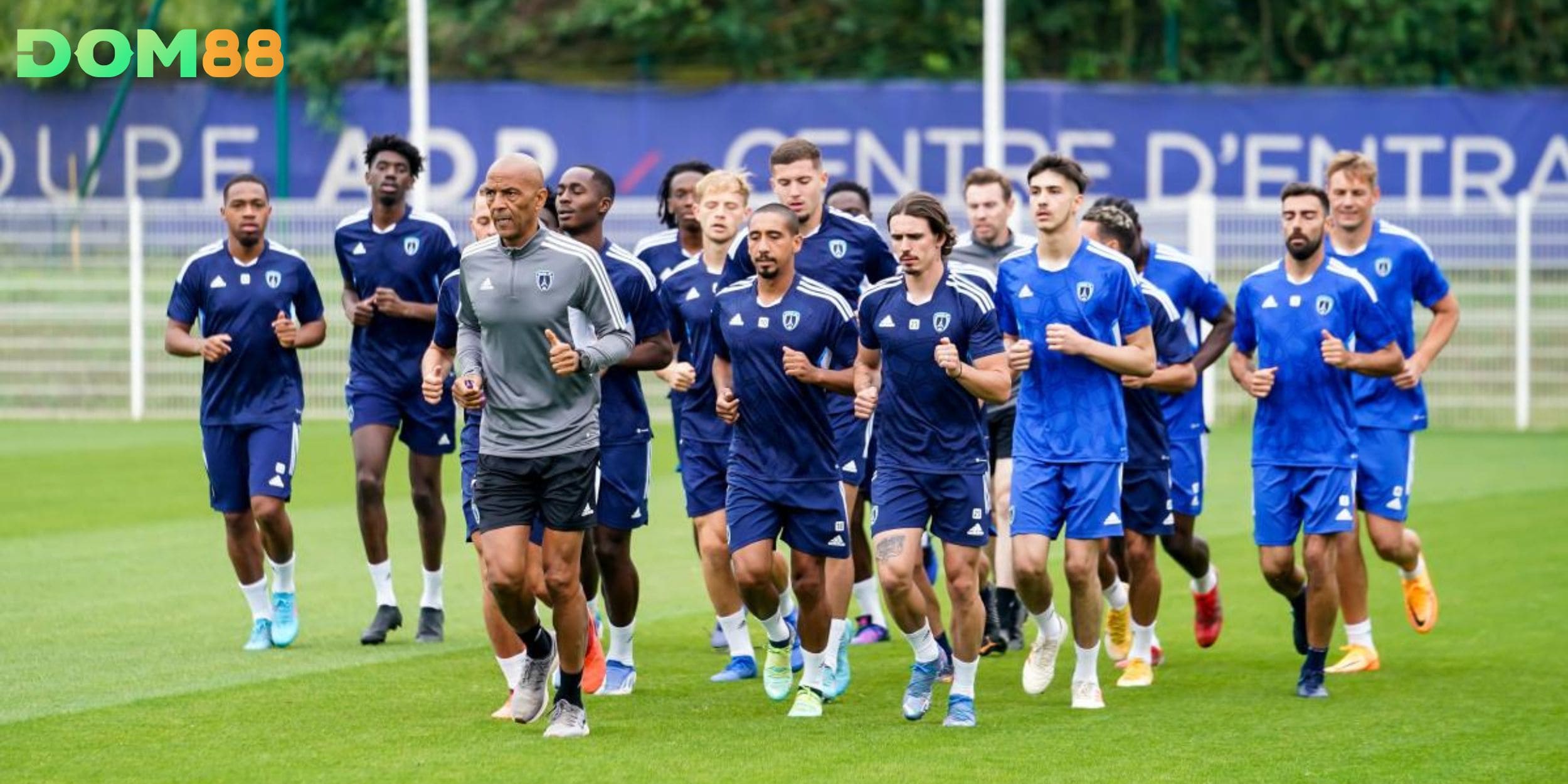 Paris FC bất bại 10 trận liên tiếp
