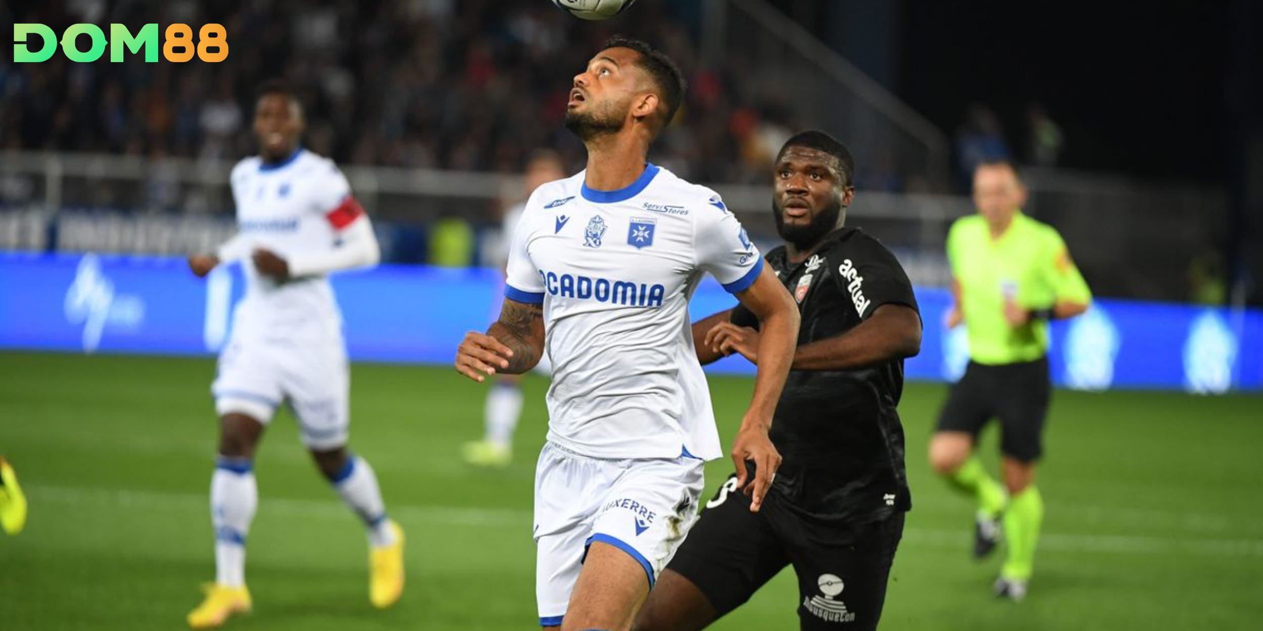 Phong độ không ổn định của Auxerre trước Ligue 1