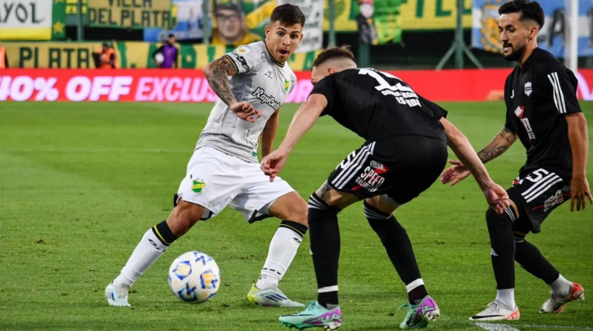 Dự đoán tỷ số Defensa y Justicia - Dep. Riestra: 1-1