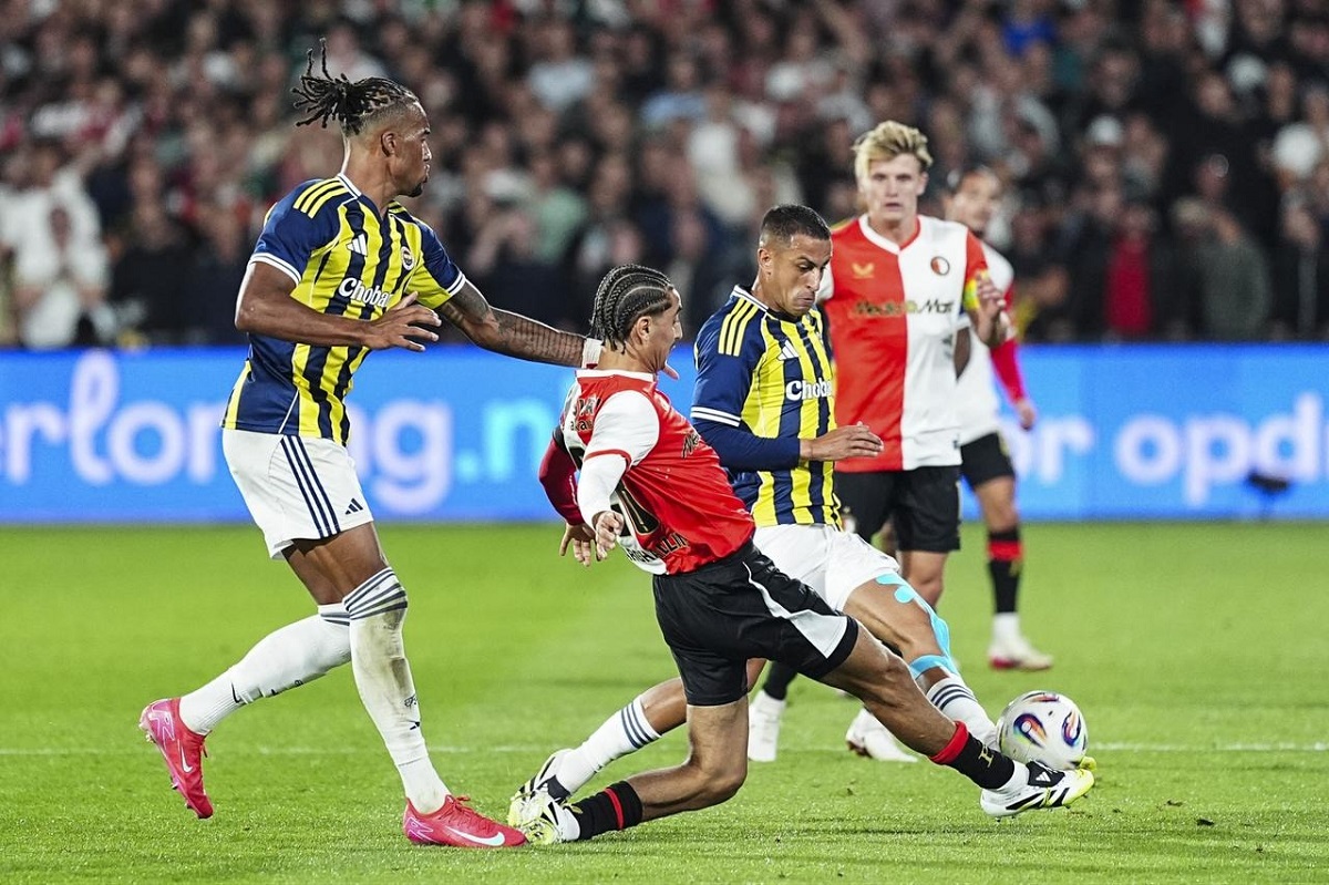 Phong độ các trận đấu gần đây của – Fenerbahce vs Feyenoord Rotterdam