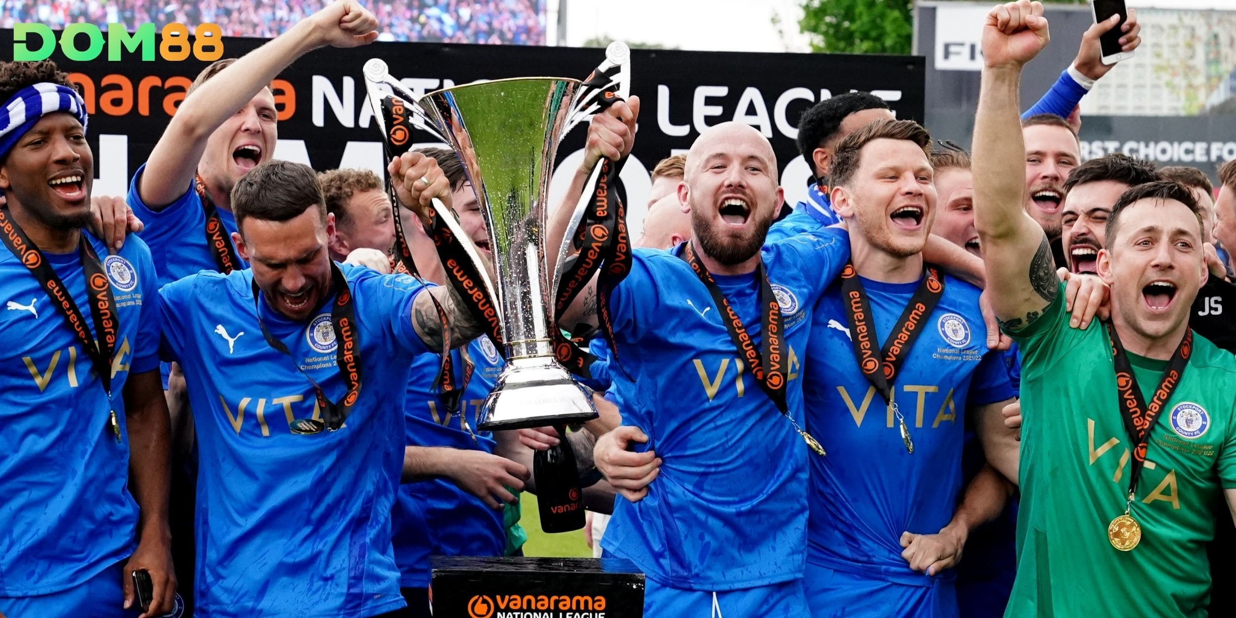 Stockport County có lối chơi và tinh thần ổn định