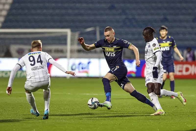 Nhận định bóng đá trận đấu giữa Kasimpasa vs Fenerbahce uk88