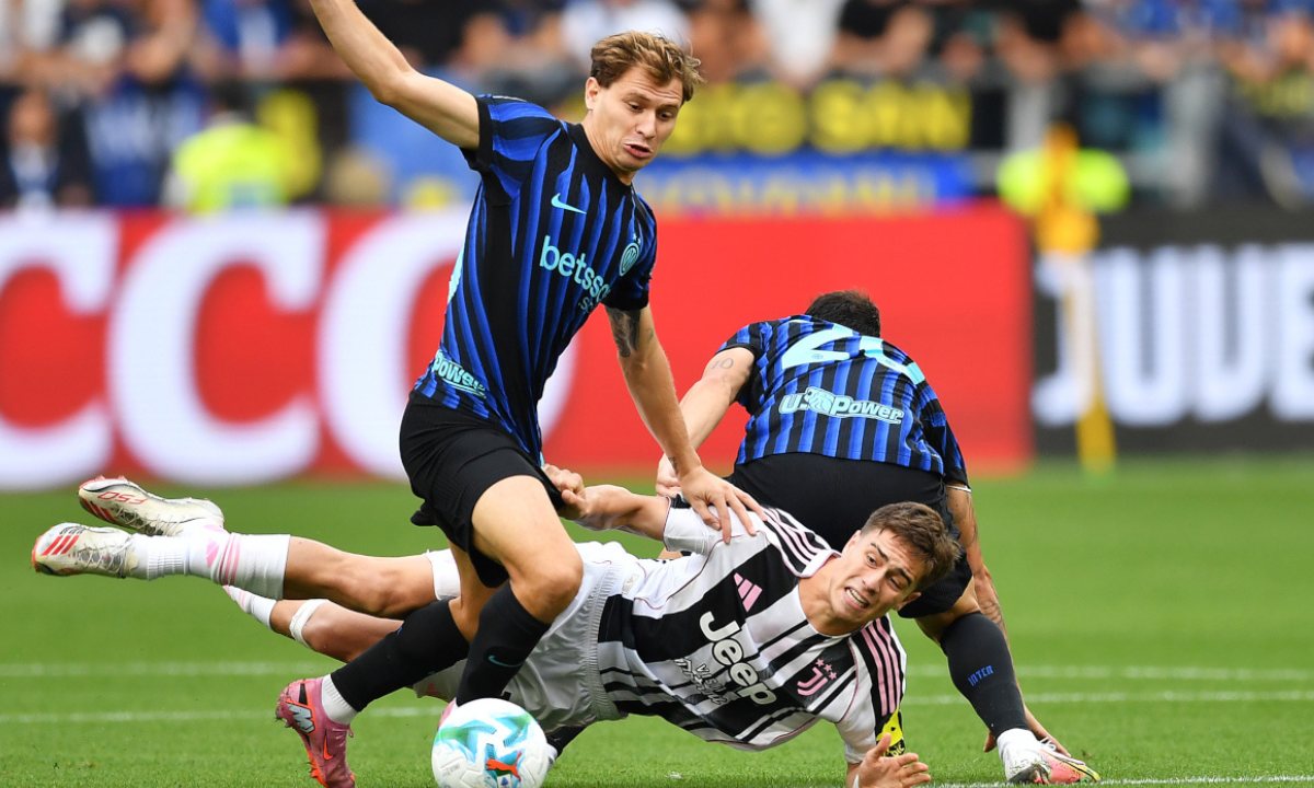 Phân tích phong độ Ajax vs Inter Milan