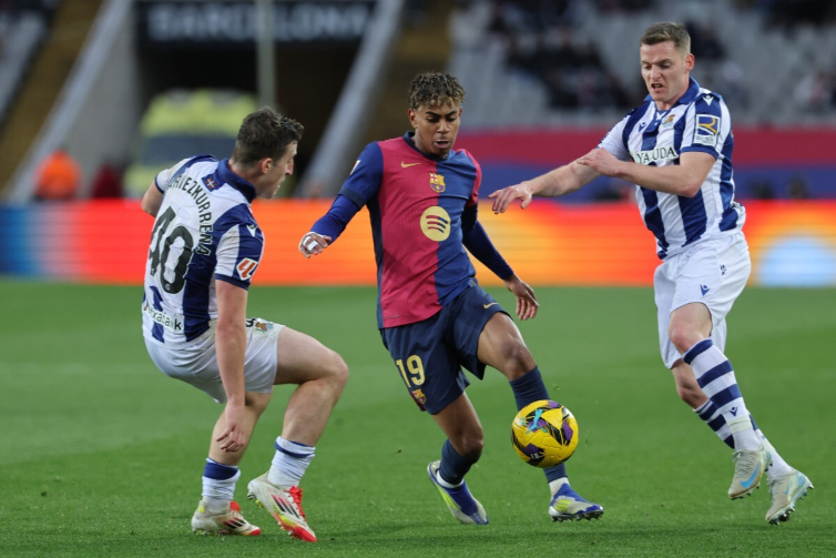 Trước trận đấu Barcelona vs Sociedad