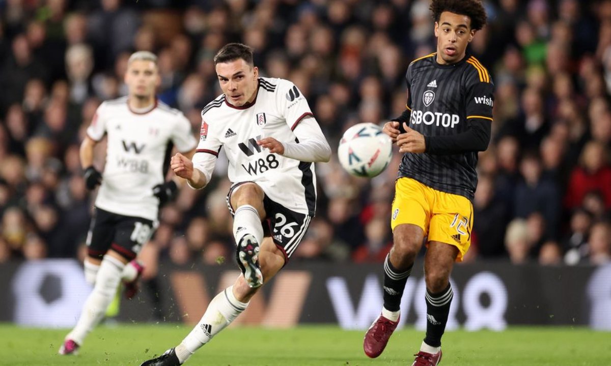 Phân tích phong độ Fulham vs Leeds