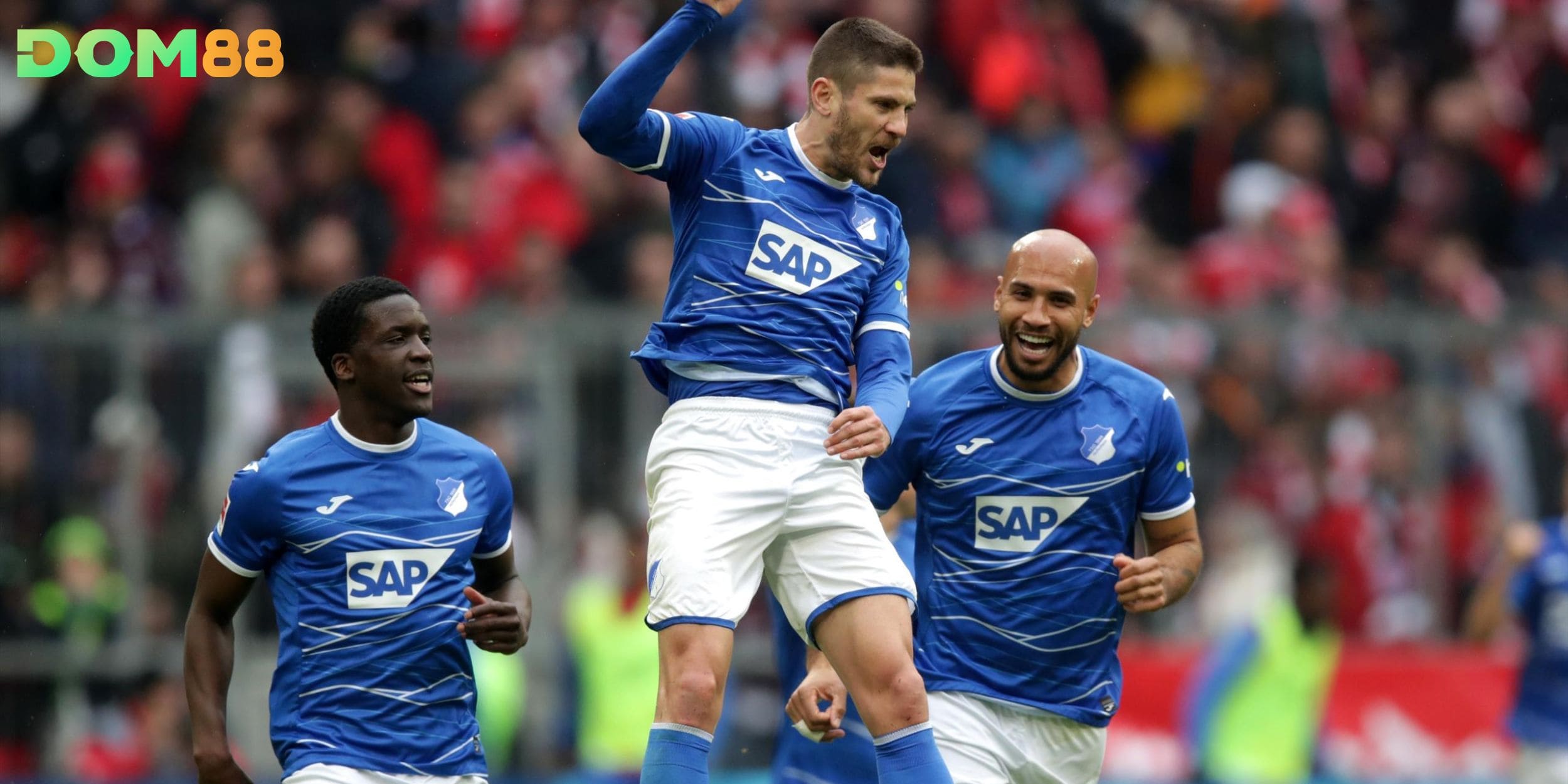 Hoffenheim ra sân với sơ đồ 3-4-2-1 đầy linh hoạt và tốc độ
