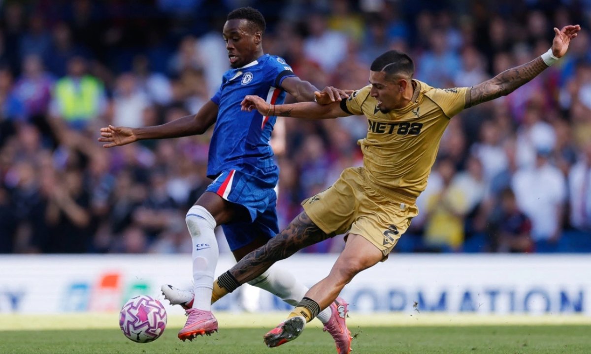 Phân tích phong độ Lincoln vs Chelsea