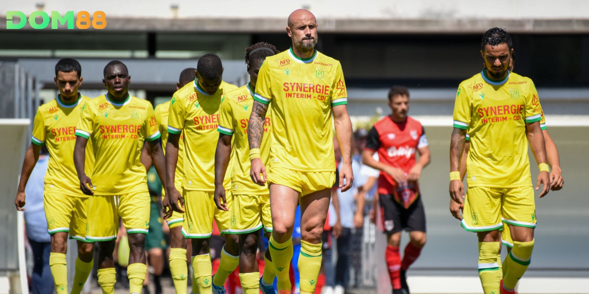 Nantes nhiều khả năng ra sân với sơ đồ 4-2-3-1, ưu tiên sự chắc chắn ở hàng thủ