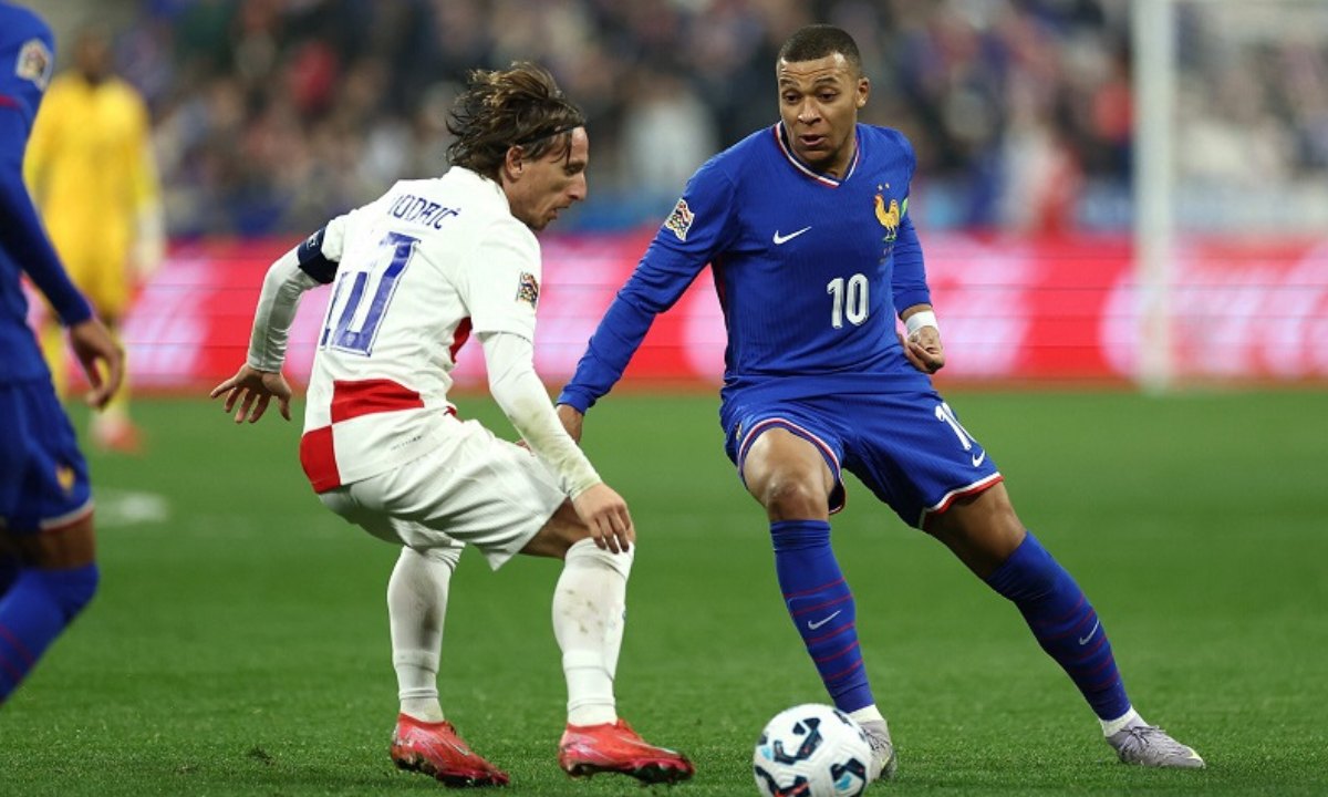 Phân tích phong độ Pháp vs Iceland