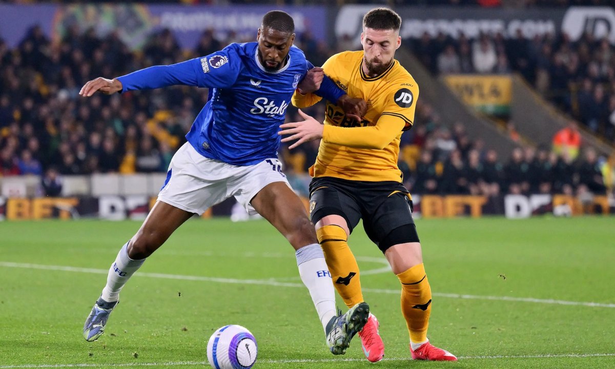 Phân tích phong độ Wolverhampton vs Everton