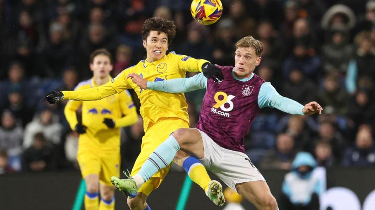 Trước trận đấu Burnley vs Leeds