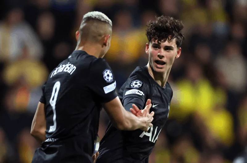 Thành tích thi đấu gần đây của Leeds vs Tottenham