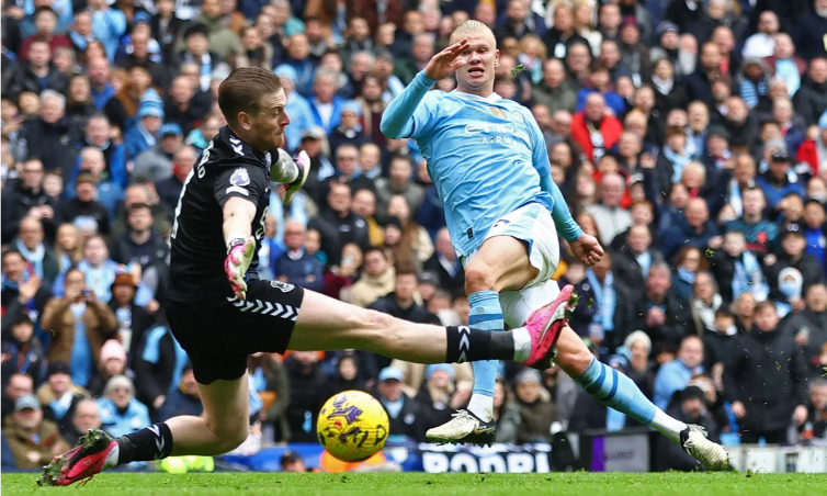 Trước trận đấu Man City vs Everton