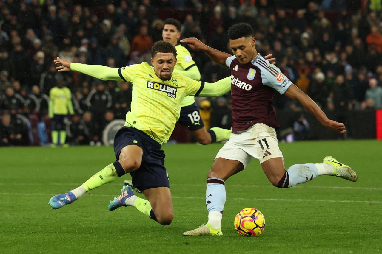 Trước giờ bóng lăn