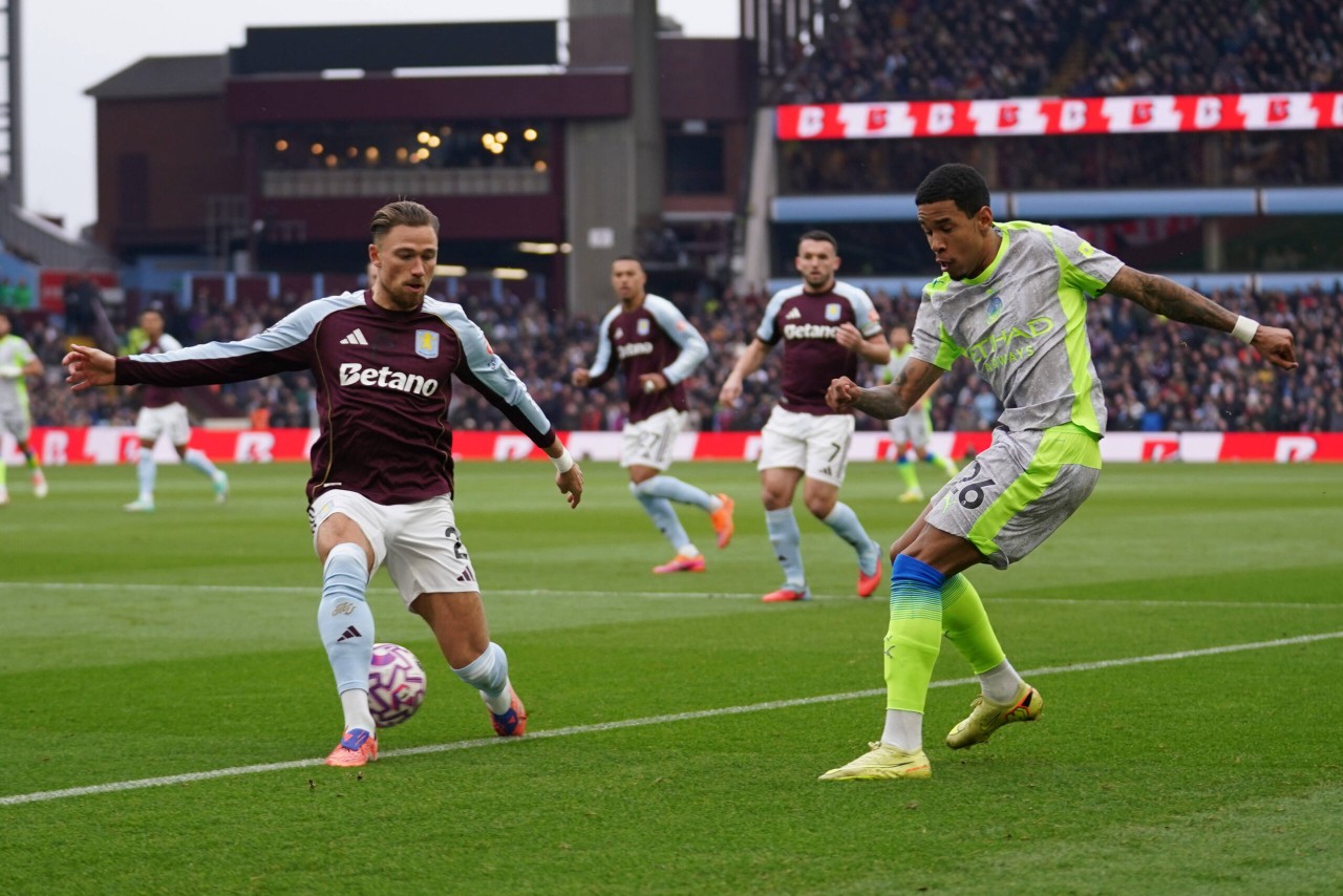 Trước giờ bóng lăn