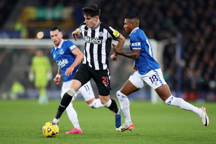 Trước trận đấu Everton vs Newcastle