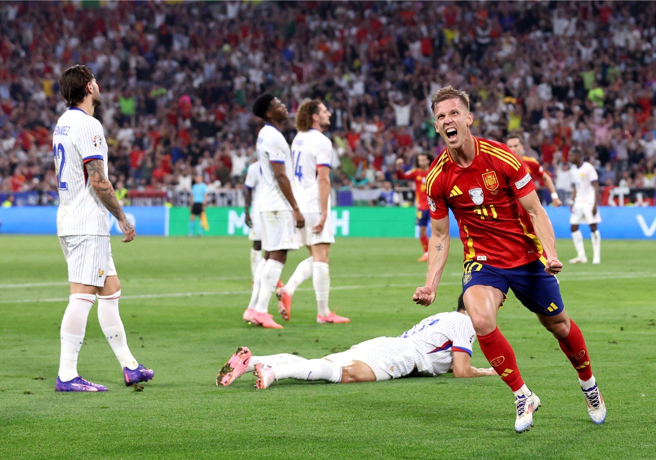 Trước giờ bóng lăn