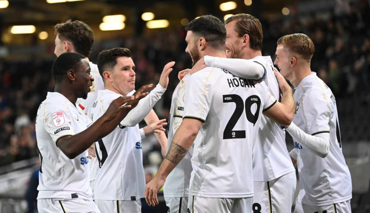 Dự đoán tỷ số MK Dons - Swindon: 3-2