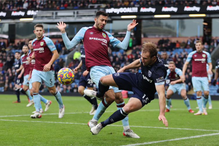 Trước trận đấu West Ham vs Burnley