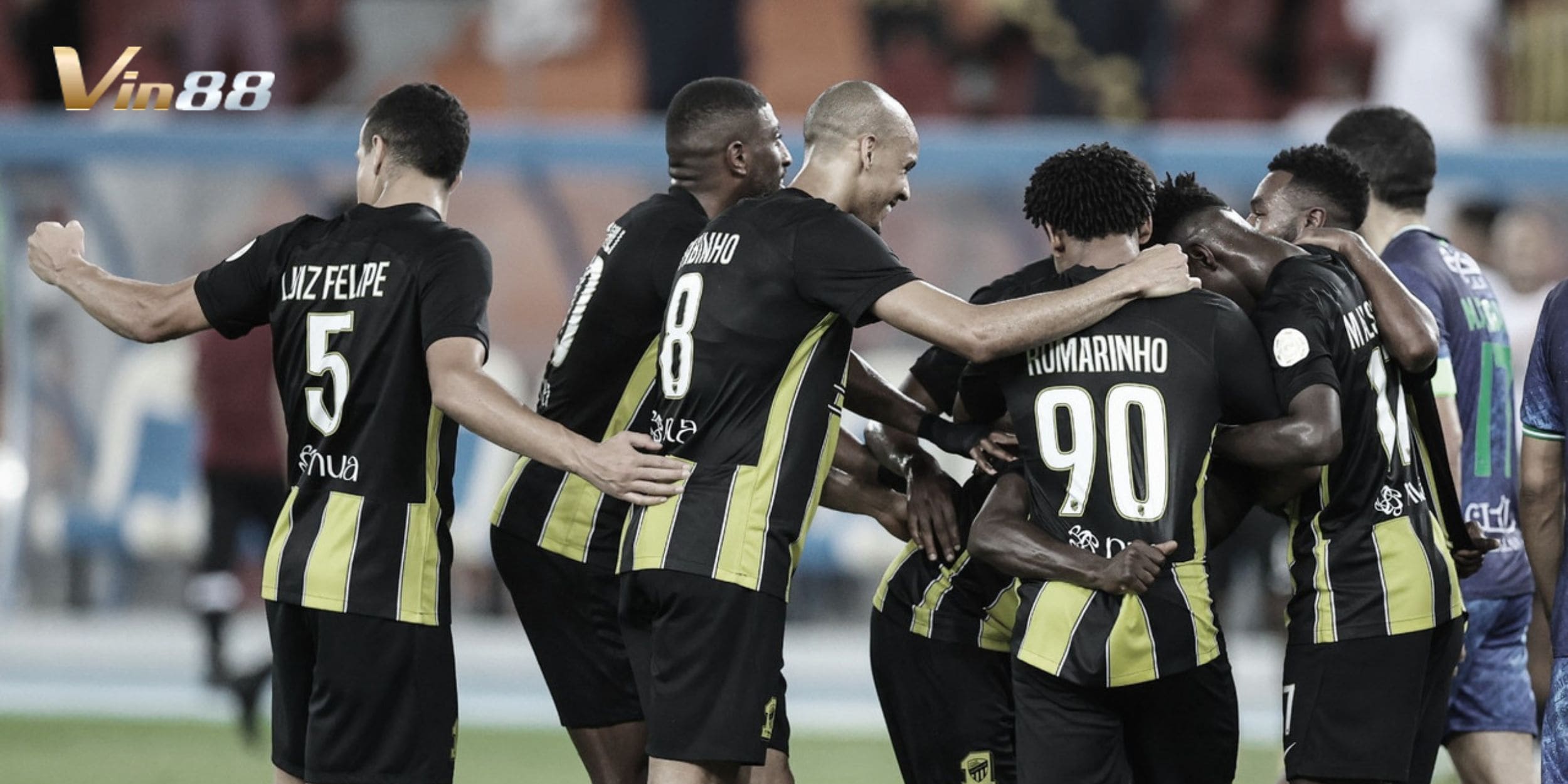 Al Taawoun sử dụng 4-3-3 để tối ưu hóa tấn công biên