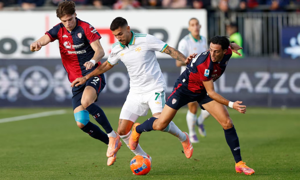 Phân tích phong độ AS Roma vs Genoa