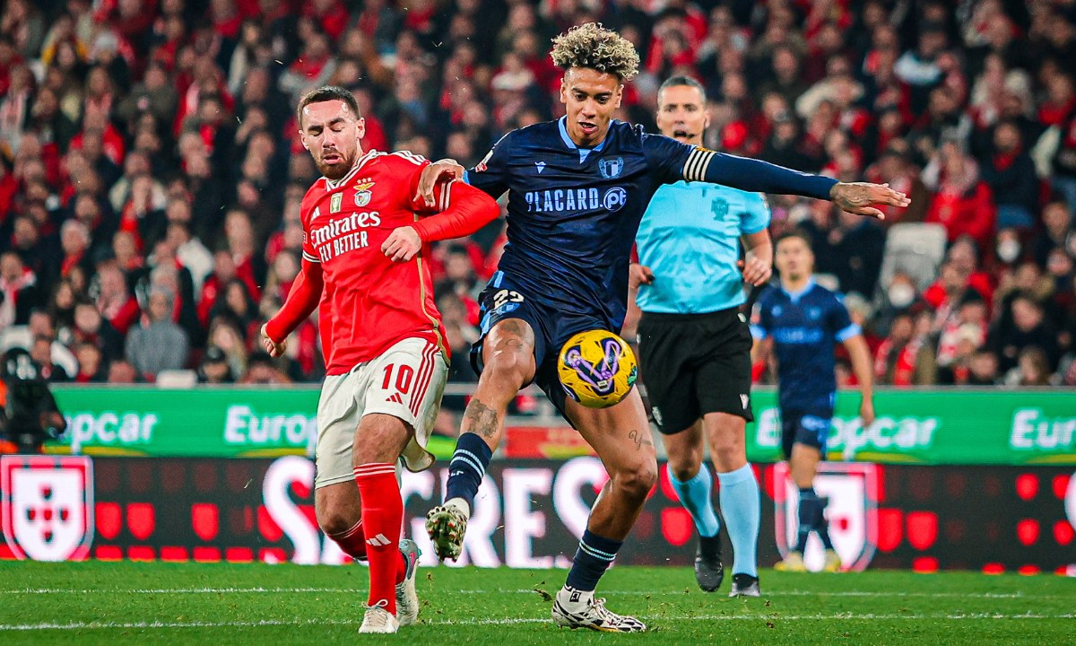 Phân tích phong độ Benfica vs Famalicao