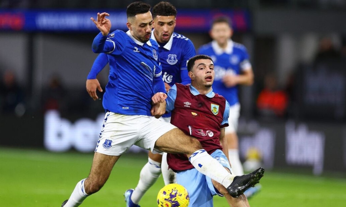 Phân tích phong độ Burnley vs Everton