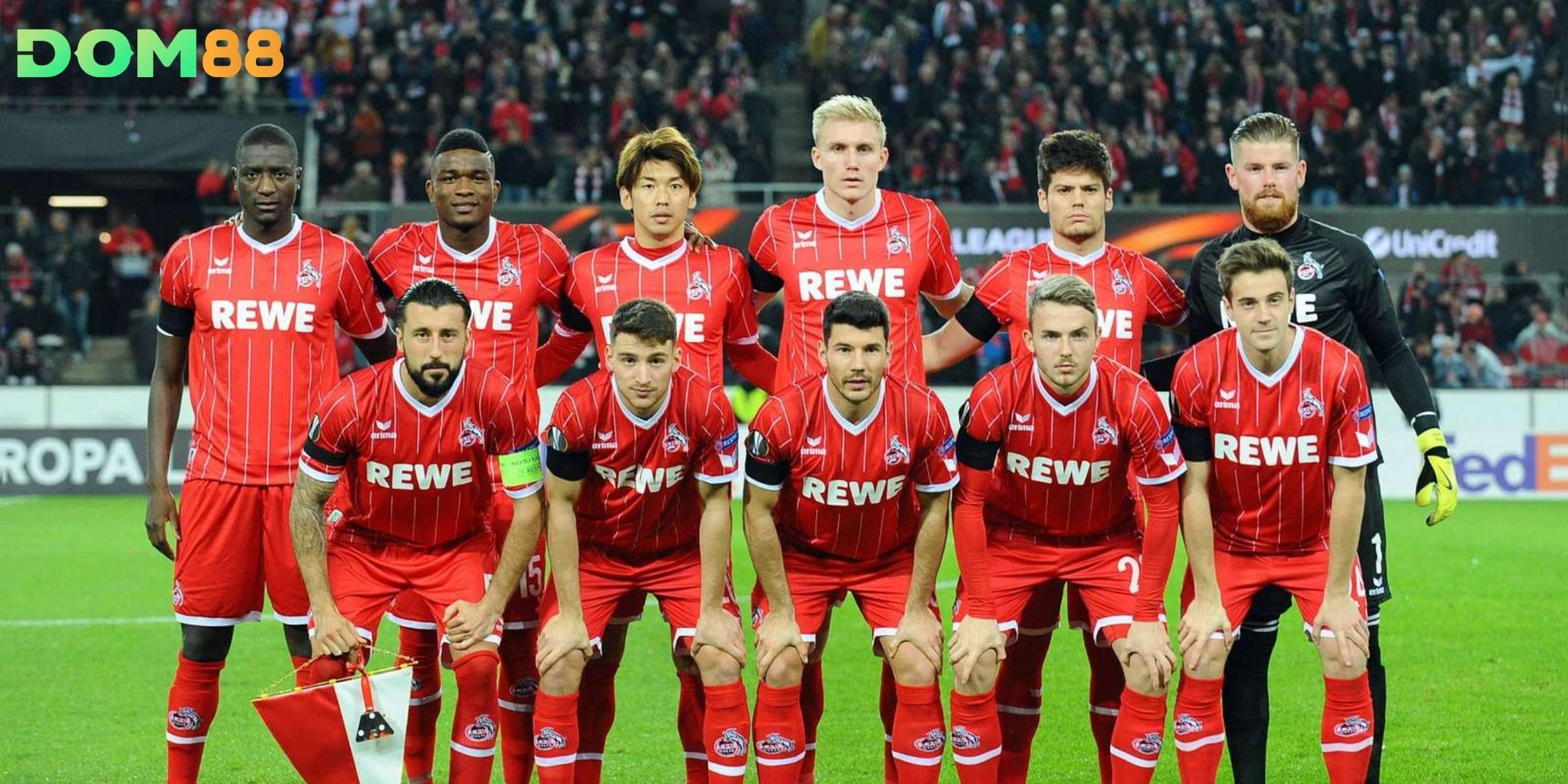 Köln có lối chơi linh hoạt với sự di chuyển liên tục và tấn công biên hiệu quả