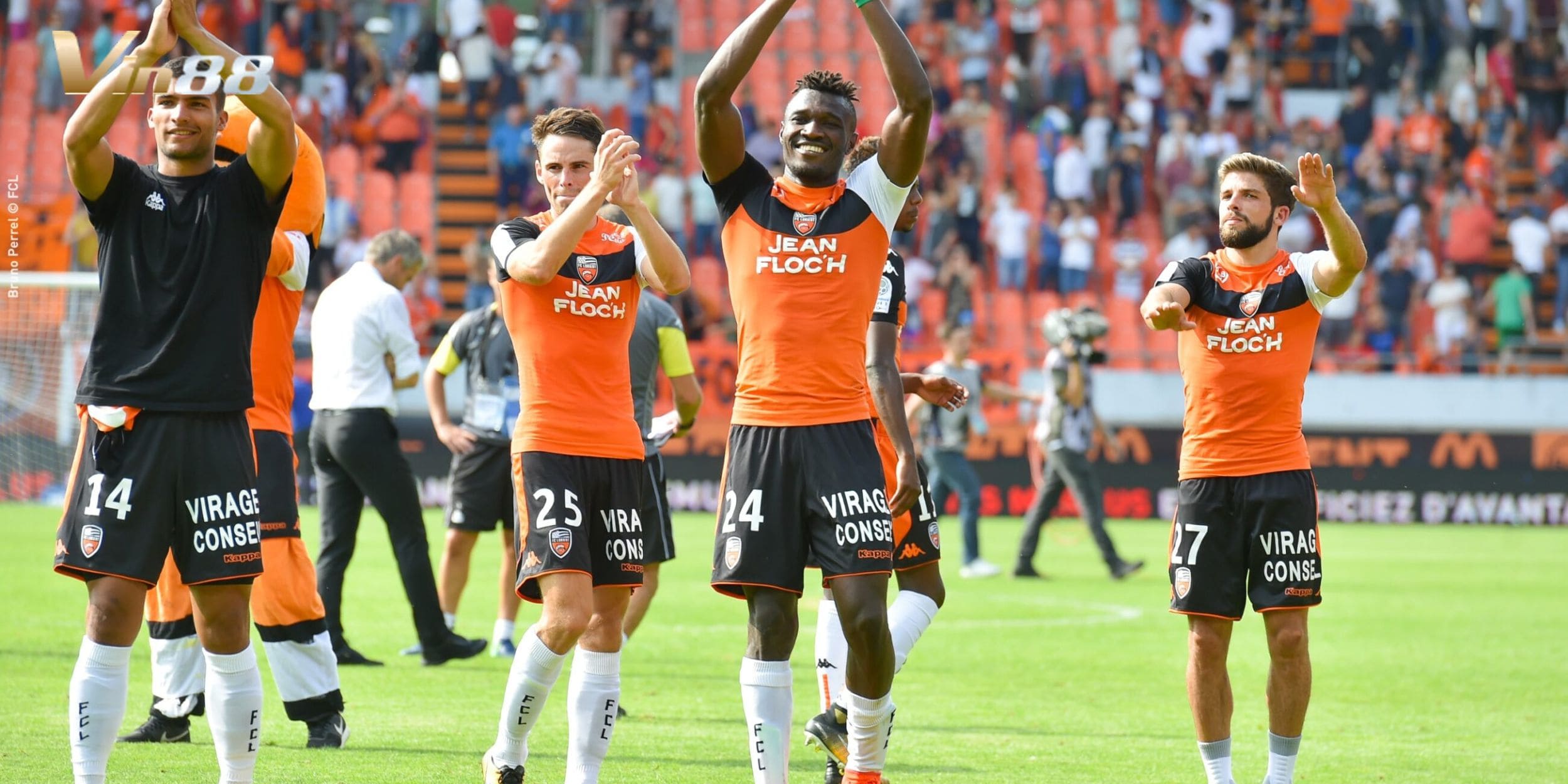 Lorient duy trì vị trí an toàn nhờ phong độ trung bình nhưng ổn định