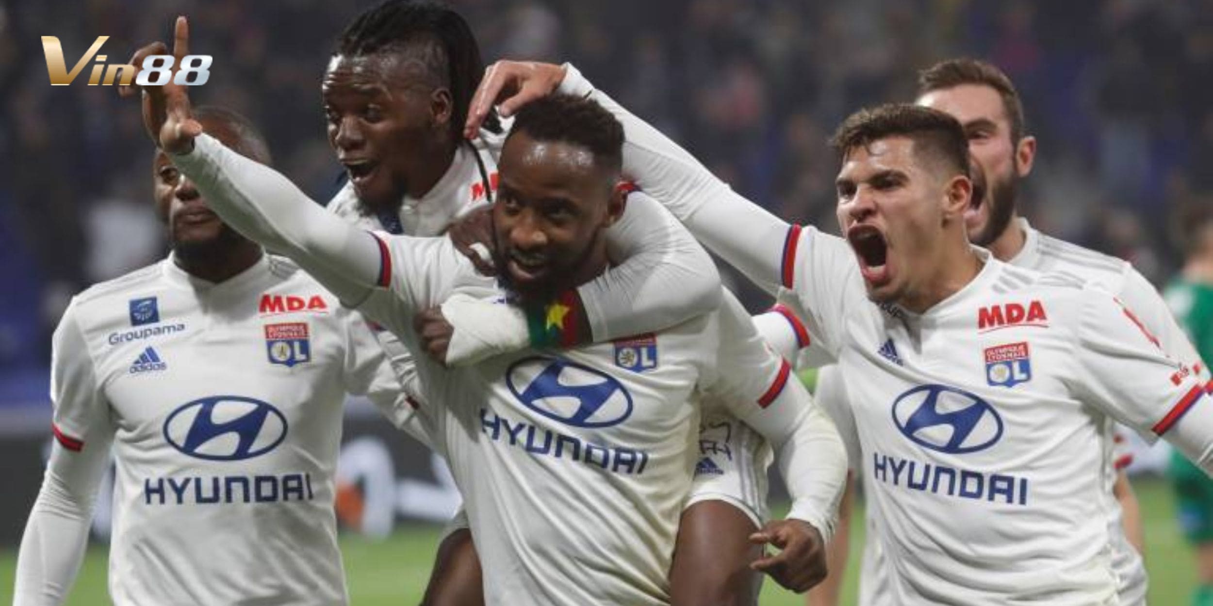 Lyon duy trì vị trí top 5 với phong độ vô cùng ổn định