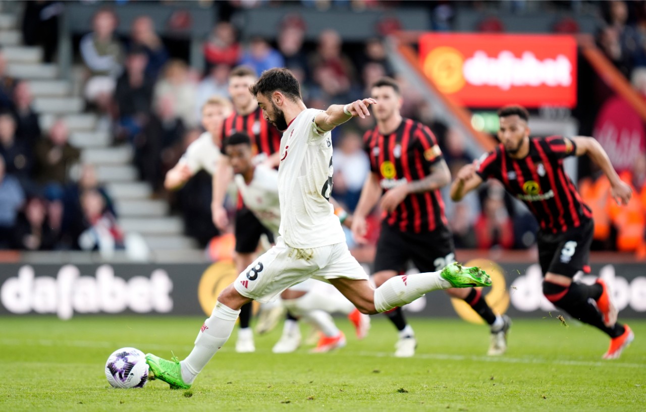 Trước giờ bóng lăn