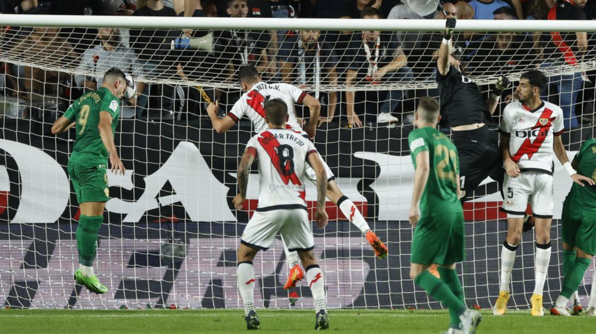 Dự đoán tỷ số Elche - Rayo Vallecano: 3-1