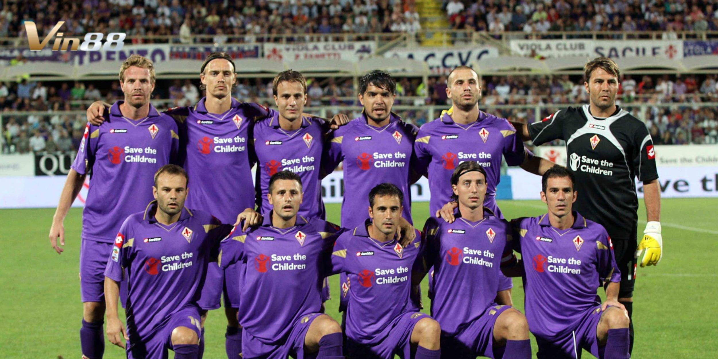 Fiorentina nổi bật với lối chơi tấn công đa dạng, hàng thủ chắc chắn