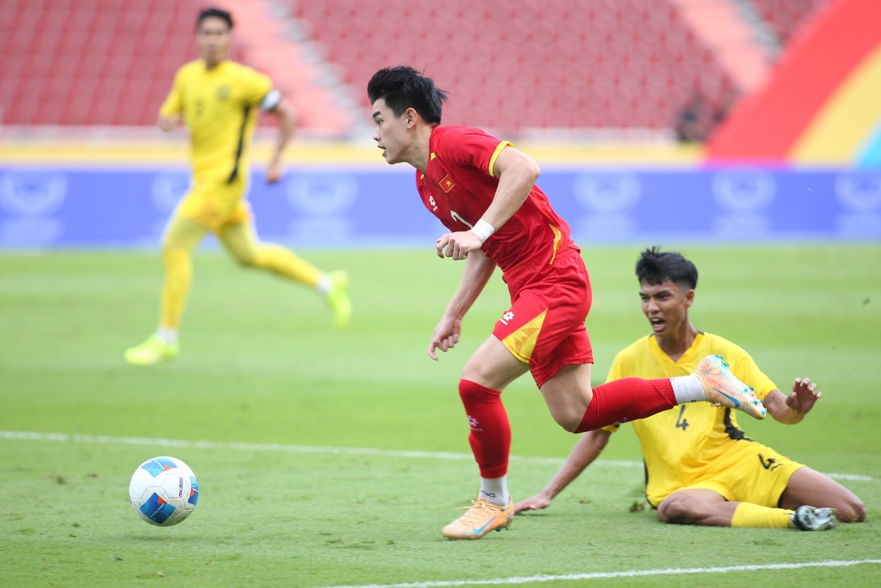 Trước giờ bóng lăn