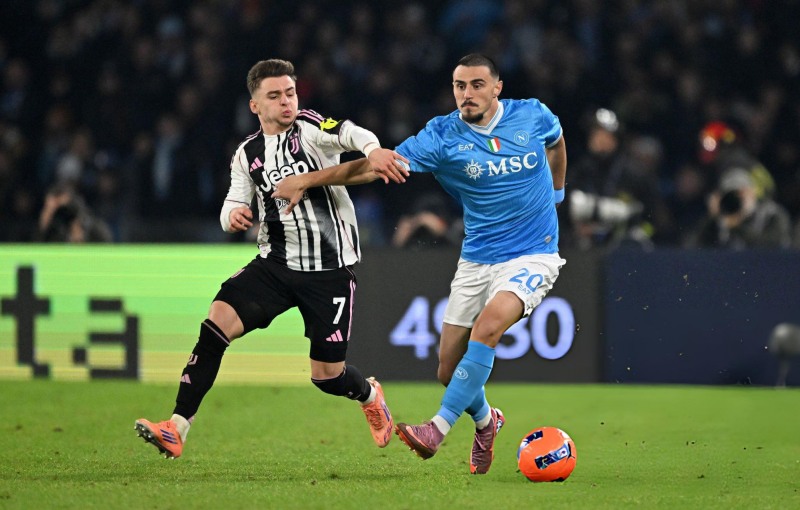 Juventus đại chiến với Napoli