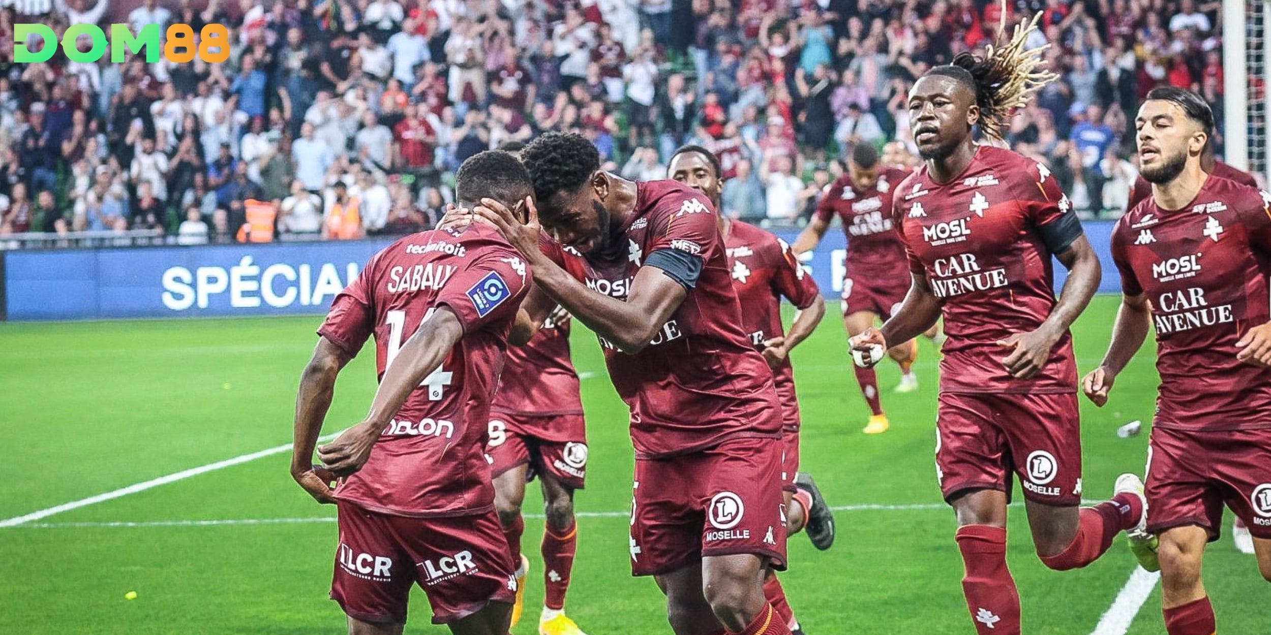 Metz chìm sâu khủng hoảng trước ngưỡng tuần 19 Ligue 1