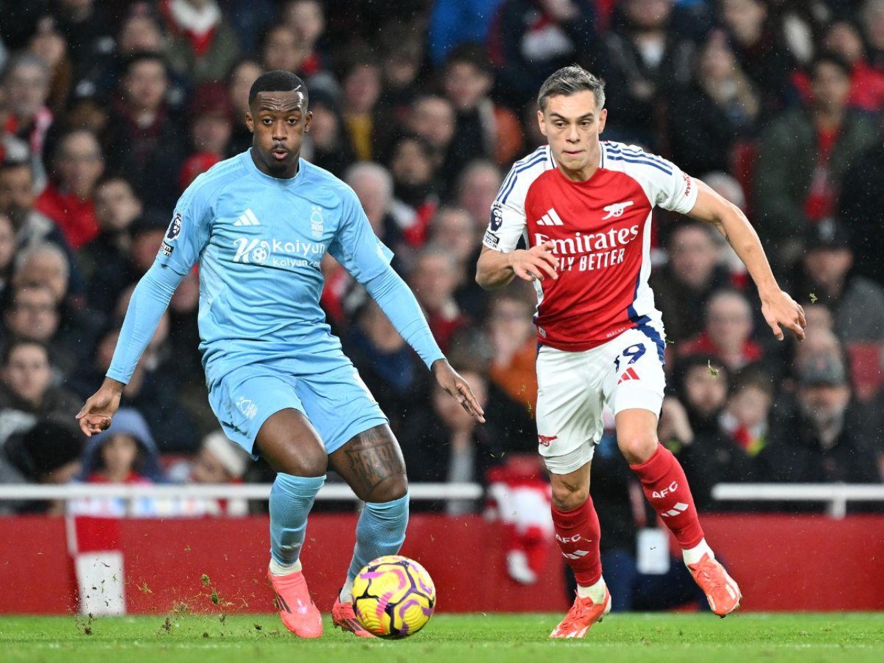 Trước giờ bóng lăn