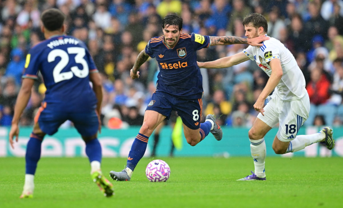 Dự đoán tỷ số Newcastle - Leeds: 1-1