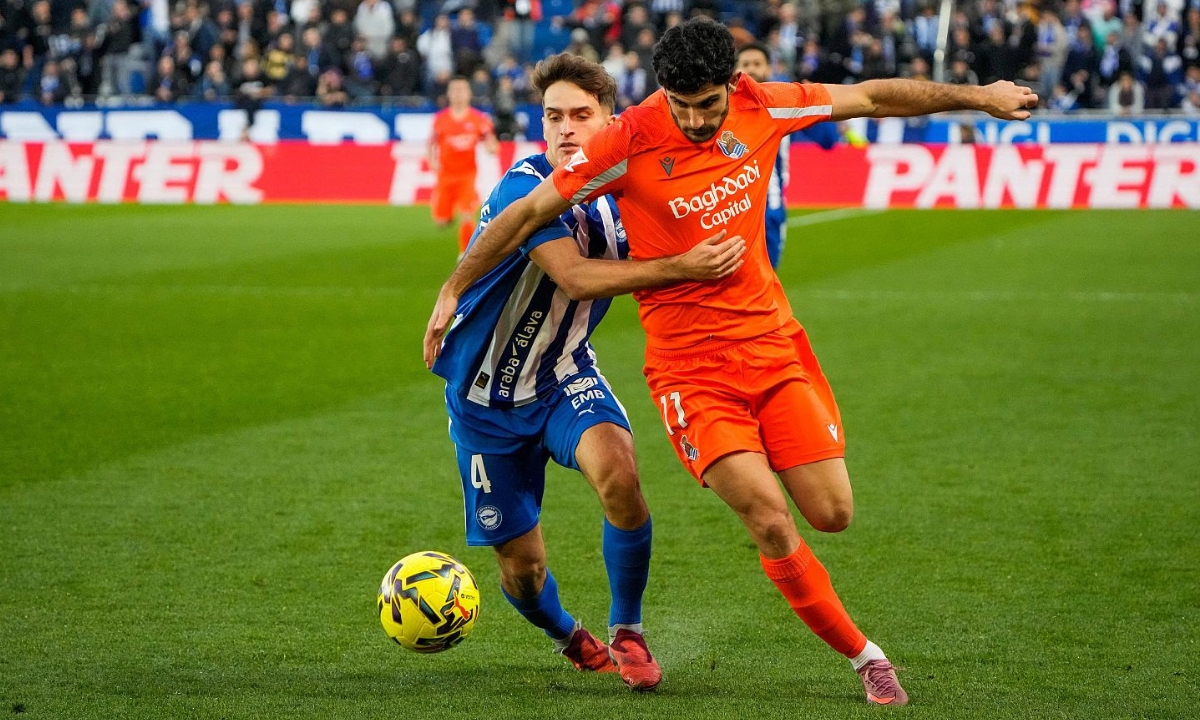 Phân tích phong độ Alaves vs Sociedad