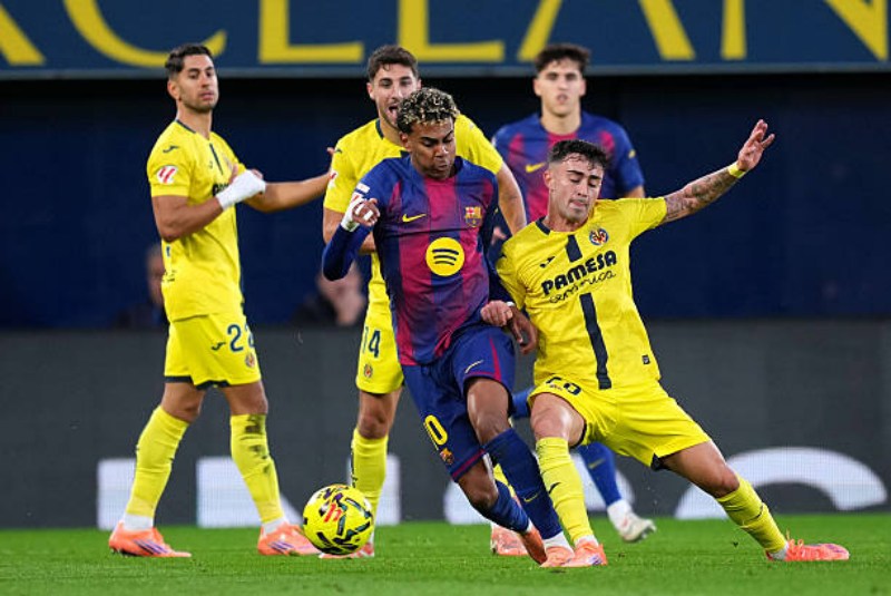 Barcelona chứng minh đẳng cấp trước Villarreal