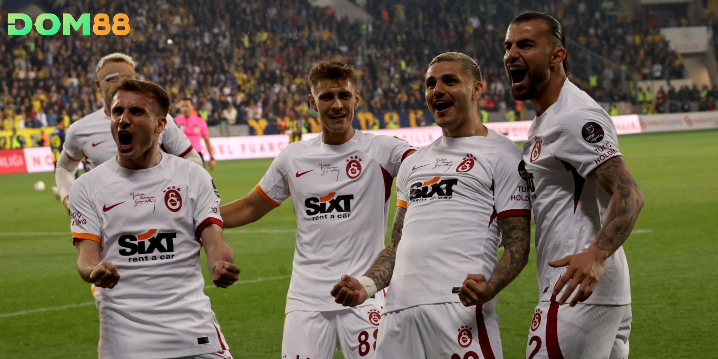 Hàng thủ Galatasaray vẫn để lộ nhiều khoảng trống trước các đối thủ mạnh