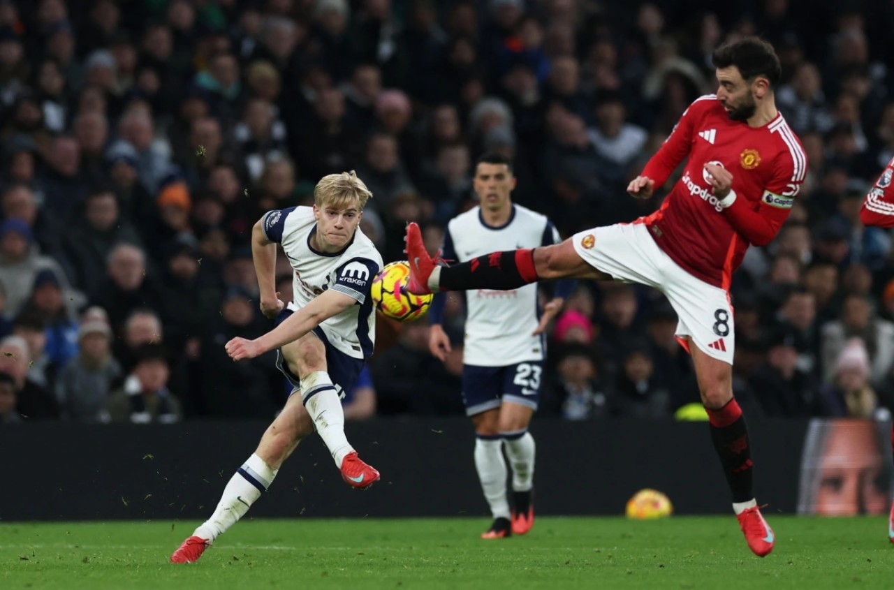 Trước giờ bóng lăn