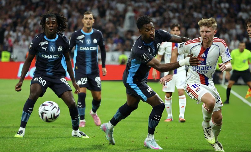 Marseille sẽ quyết chiến sinh tử với Lyon