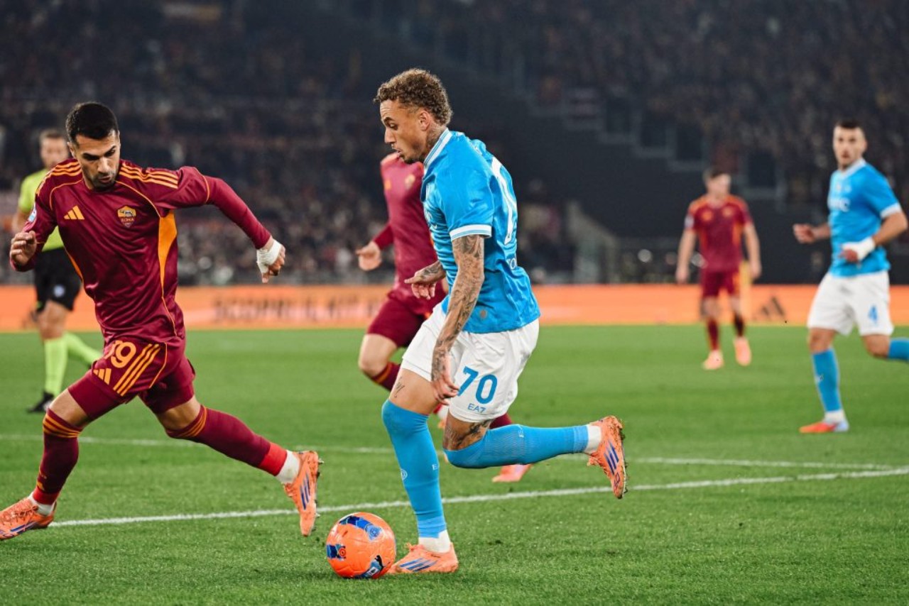 Trước giờ bóng lăn