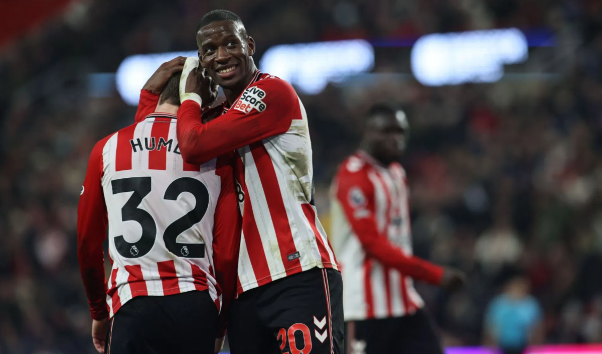 Dự đoán tỷ số Sunderland - Burnley: 2-0