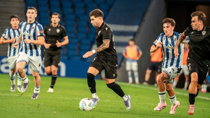 Trước trận đấu Almeria vs Sociedad B