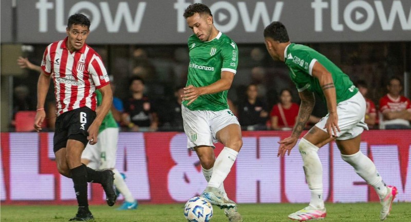 Trước trận đấu Banfield vs Real Pilar