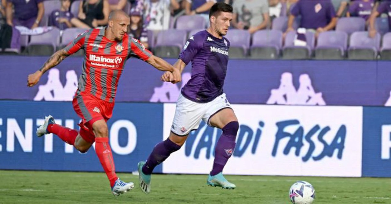 Trước giờ bóng lăn