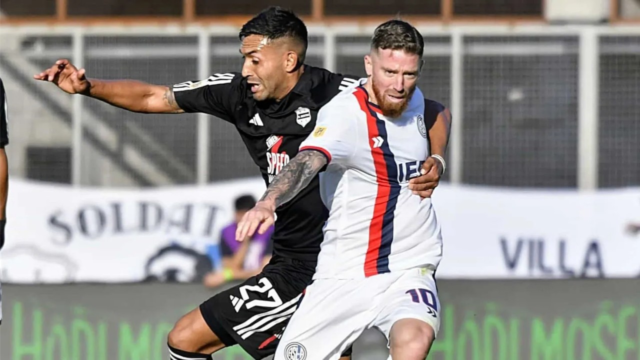 Trước giờ bóng lăn