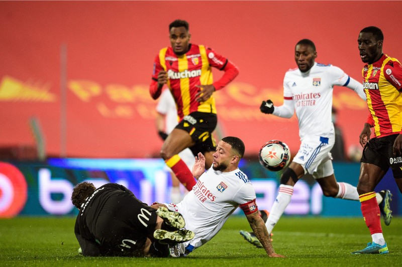 Trước trận đấu Lyon vs Lens